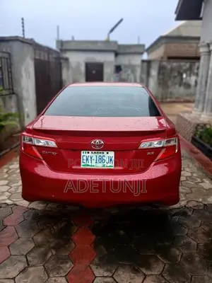 Toyota Camry 2014 Red