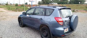 Toyota RAV4 2010 Ivory