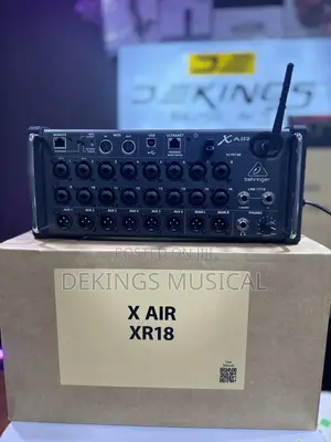 Behringer XR18 Digital Mixer Console