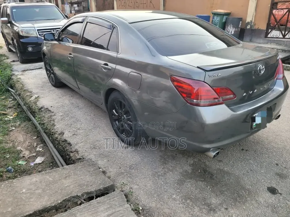 Toyota Avalon 2008 Green