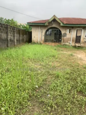 2bdrm House in Morekete Estate, Igbogbo for sale