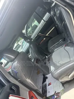 Toyota Highlander 3.5L 4WD 2013 Gray