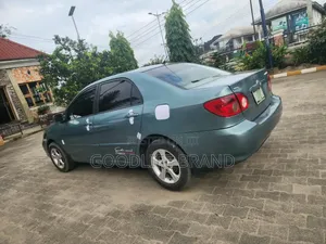 Toyota Corolla 1.6 VVT-i Luna Limousine 2007 Green