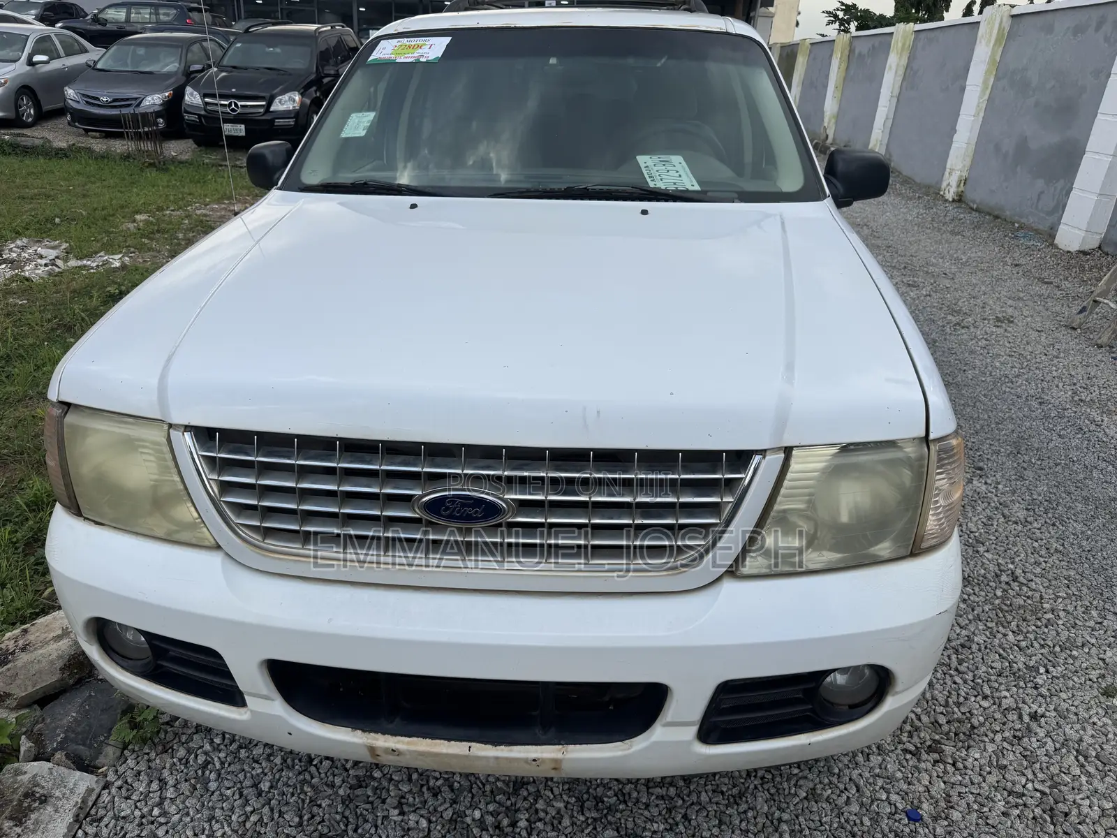 Ford Explorer 2004 White