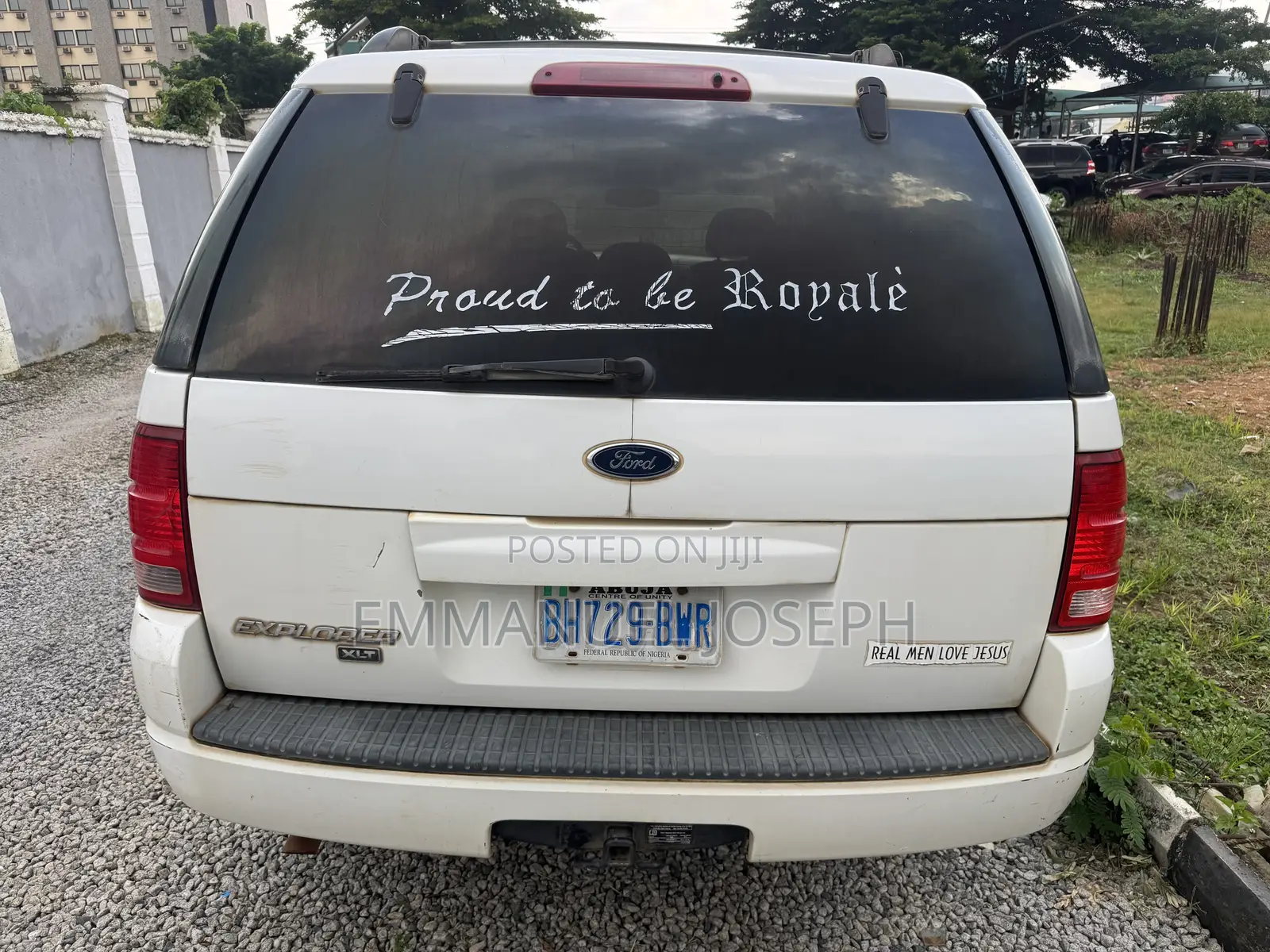 Ford Explorer 2004 White