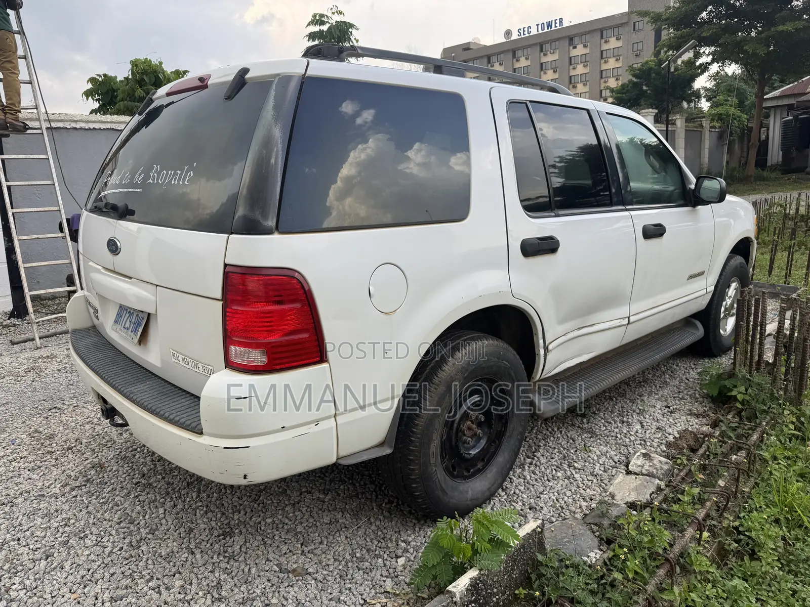 Ford Explorer 2004 White