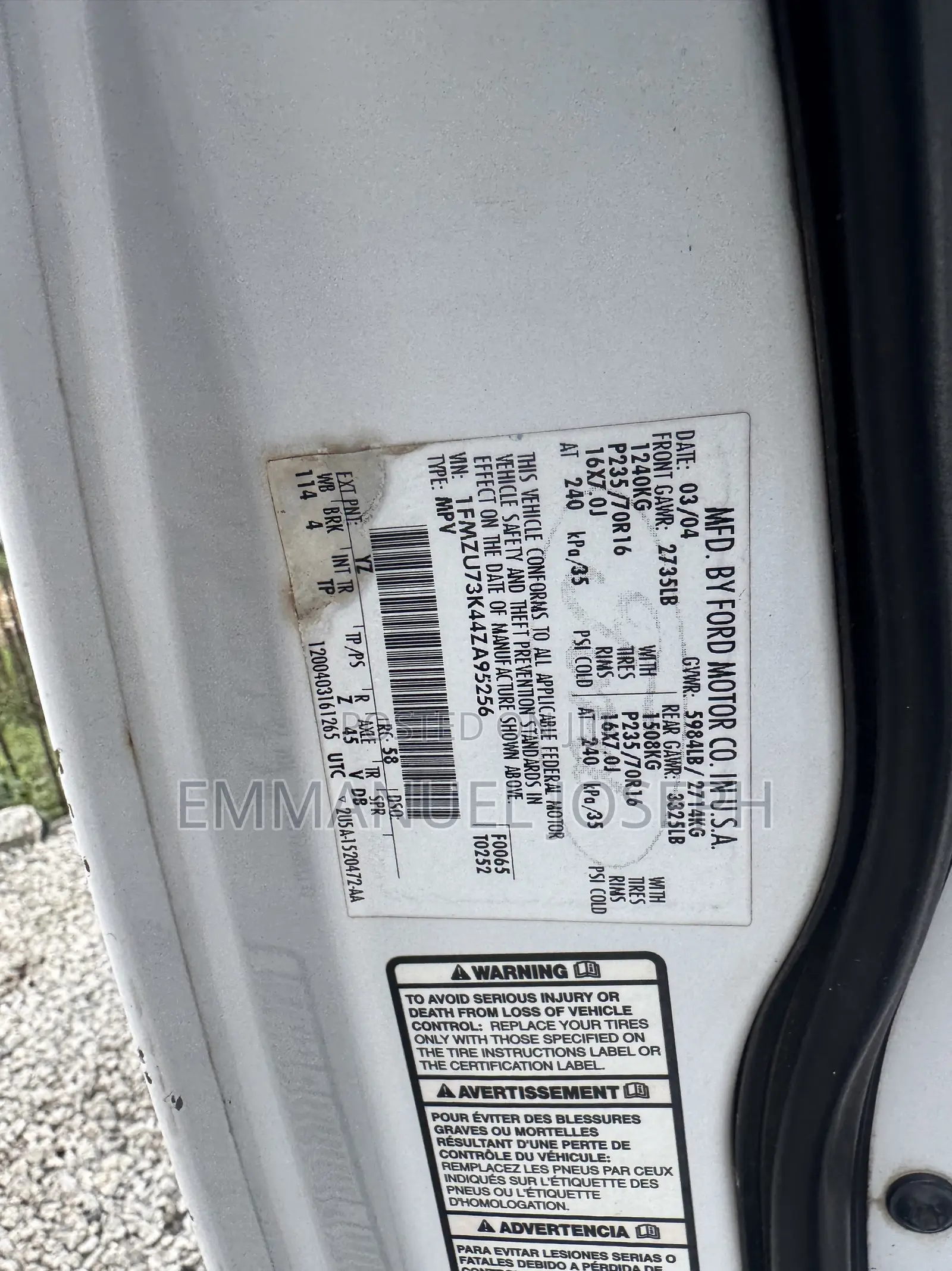 Ford Explorer 2004 White