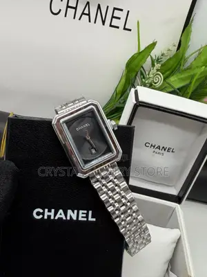 Chanel Quality Luxury Ladies Chain Strap Wristwatch