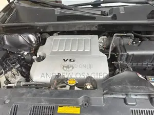 Toyota Highlander Limited 3.5l 4WD 2013 Gray