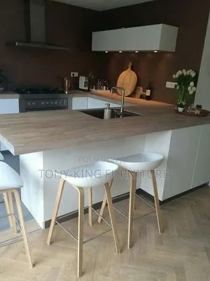 High Standard White Bar Kitchen Stools