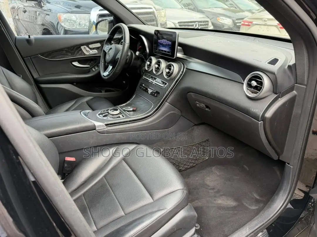 Mercedes-Benz GLC-Class 2017 Black