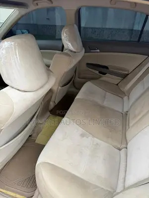 Honda Accord 2009 Maroon
