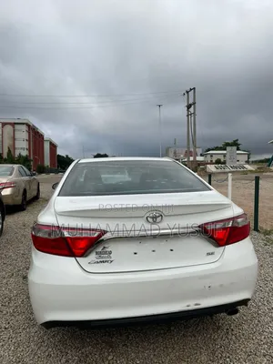 Toyota Camry 2017 White