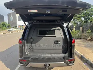 Lexus LX 600 2023