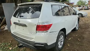 Toyota Highlander 2013 White
