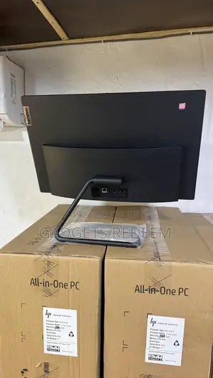New Desktop Computer Lenovo ideacentre 310S 8GB Intel Core i5 SSD 256GB