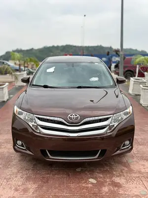 Toyota Venza XLE AWD V6 2013 Brown