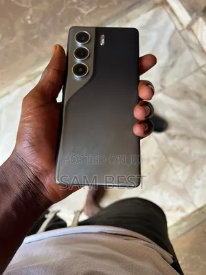 Tecno Camon 40 Pro 4G 256 GB Black