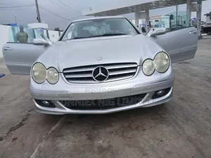 Mercedes-Benz CLK 2007 Silver