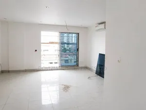 3bdrm Apartment in Saka Tinubu for sale