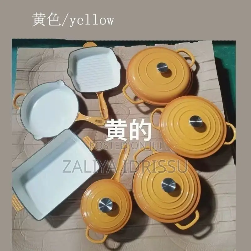 Cookware / Pot Ware