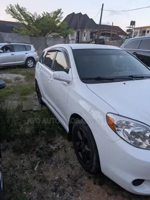 Toyota Matrix 2007 White