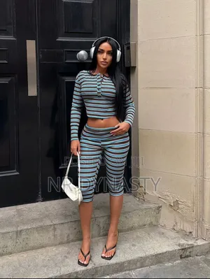 Striped Colorblock Longsleeve Casual Capri Pant Set