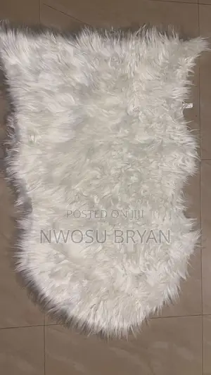 Faux-Acrylic Fur Rug 100cm X 60cm
