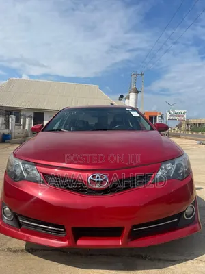 Toyota Camry 2013 Red