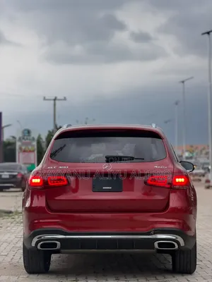 Mercedes-Benz GLC-Class 2021 Red