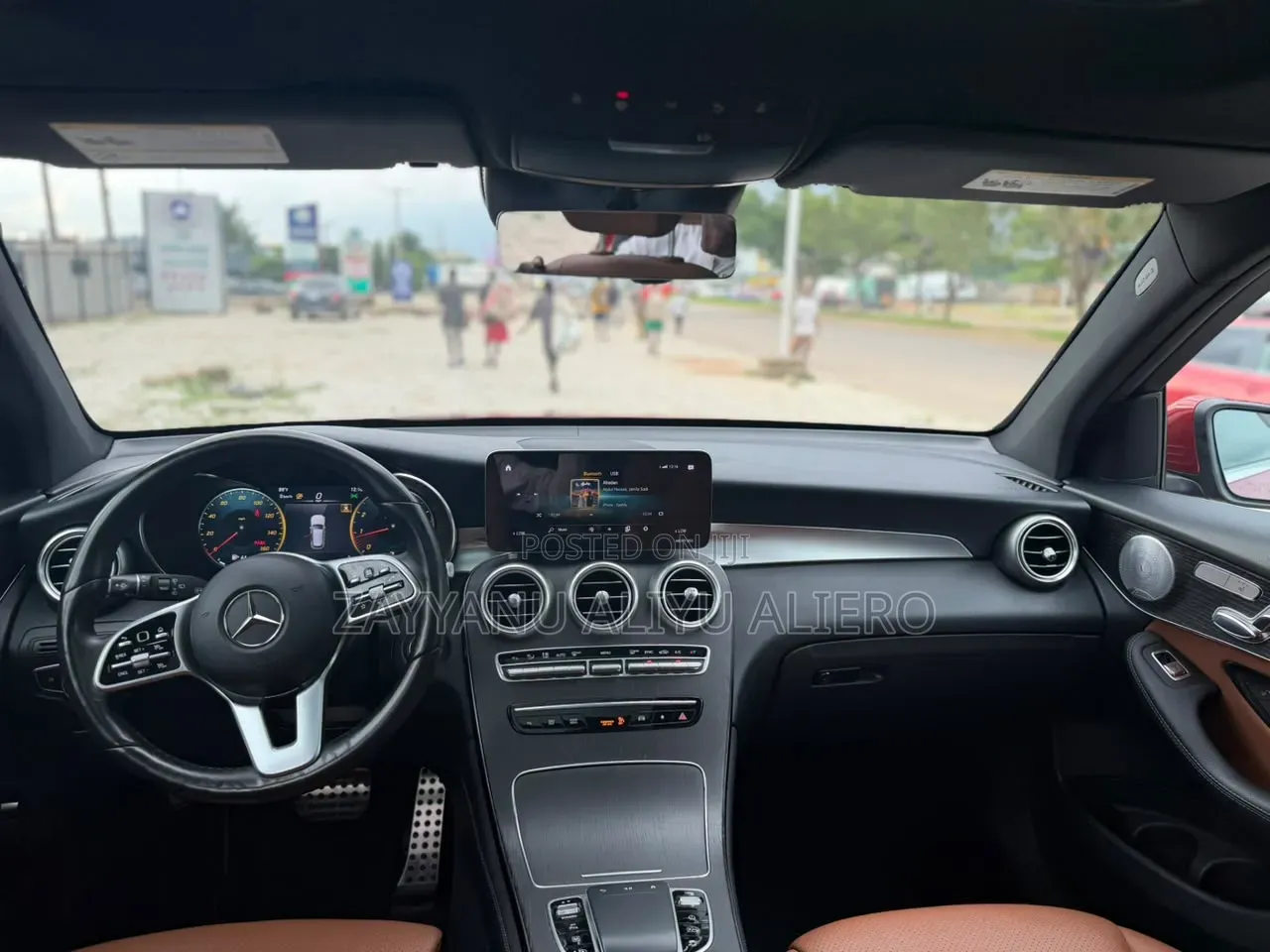 Mercedes-Benz GLC-Class 2021 Red