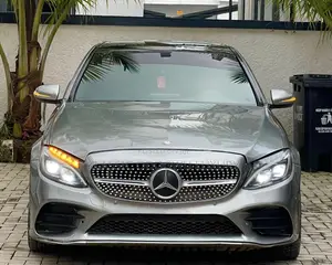 Mercedes-Benz C400 2016 Gray