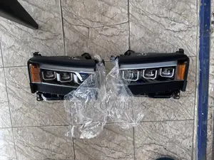 Prado 2024/2025/2026 Head Light