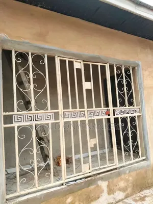 1bdrm Room & Parlour in Owerri for rent