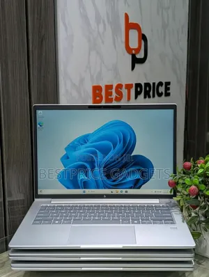 Laptop HP EliteBook 640 G11 16GB AMD Ryzen 7 SSD 512GB