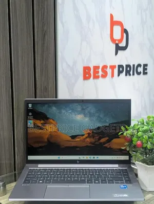 Laptop HP ZBook Firefly G8 16GB Intel Core i5 SSD 256GB
