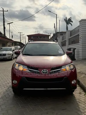 Toyota RAV4 Limited 4dr SUV AWD (2.5L 4cyl 6A) 2015 Red