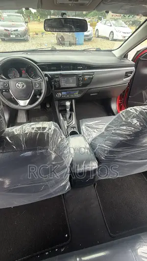 Toyota Corolla S 4dr Sedan (1.8L 4cyl CVT) 2015 Red