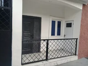 3bdrm Block of Flats in Egbelu, Choba for sale