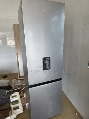 262L Hisense Double Door Fridge With Dispenser