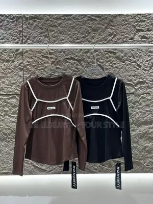 Contrast Piping Long-Sleeve Top