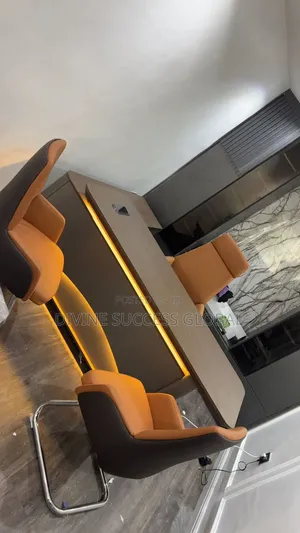 1.6mtr High Quality Luxury Executive Table With Led Lights