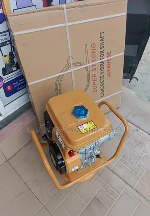 Poker Vibrator Machine – Heavy Duty Concrete Vibrator