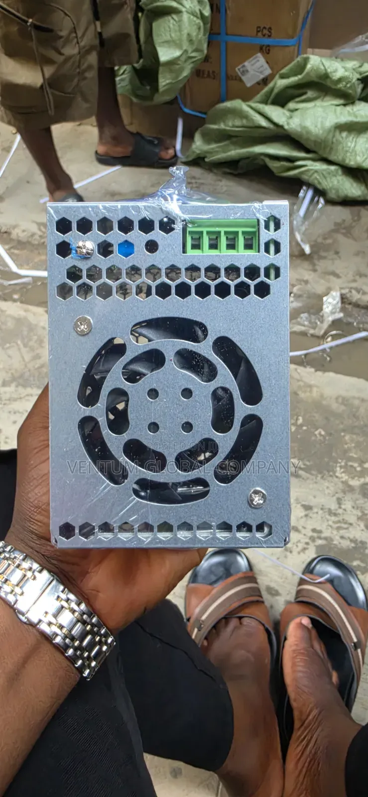 Power Supply or Battery Charger