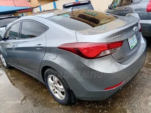 Hyundai Elantra 2015 Gray