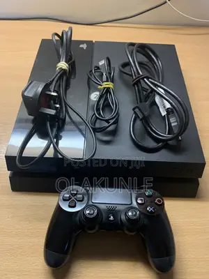 Play Station PS4 UK Used