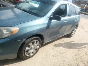 Toyota Matrix Standard FWD (1.8L 4cyl 5M) 2004 Blue
