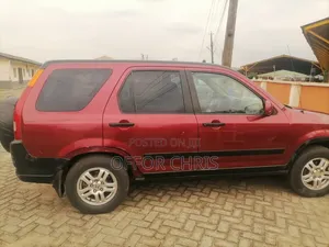 Honda CR-V 2004 Red