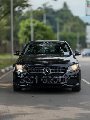 Mercedes-Benz C300 2016 Black