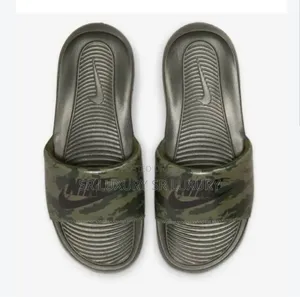 Original Nike Victori One Slide Camo